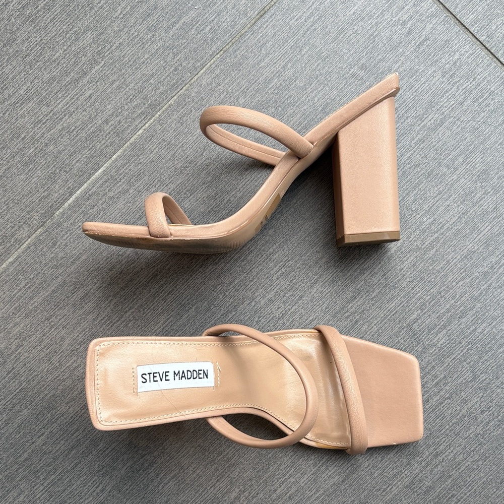 Steve Madden Nude Block Heel Sandals